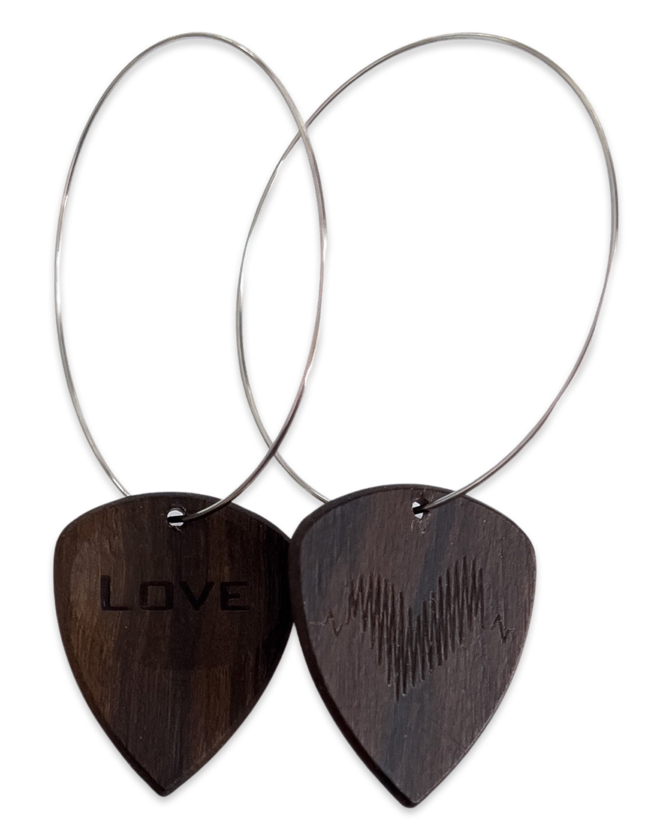 Groupie Love Chacate Preto Wood Single Guitar Pick Earrings